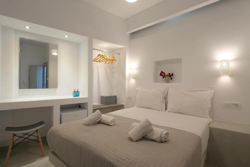 Fira Unique Rooms- Fira Center Bagian luar foto